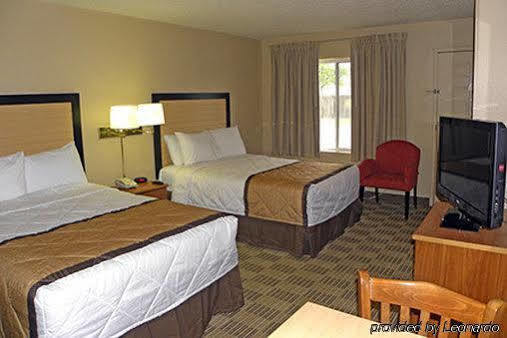 Extended America - Houston - 2*
